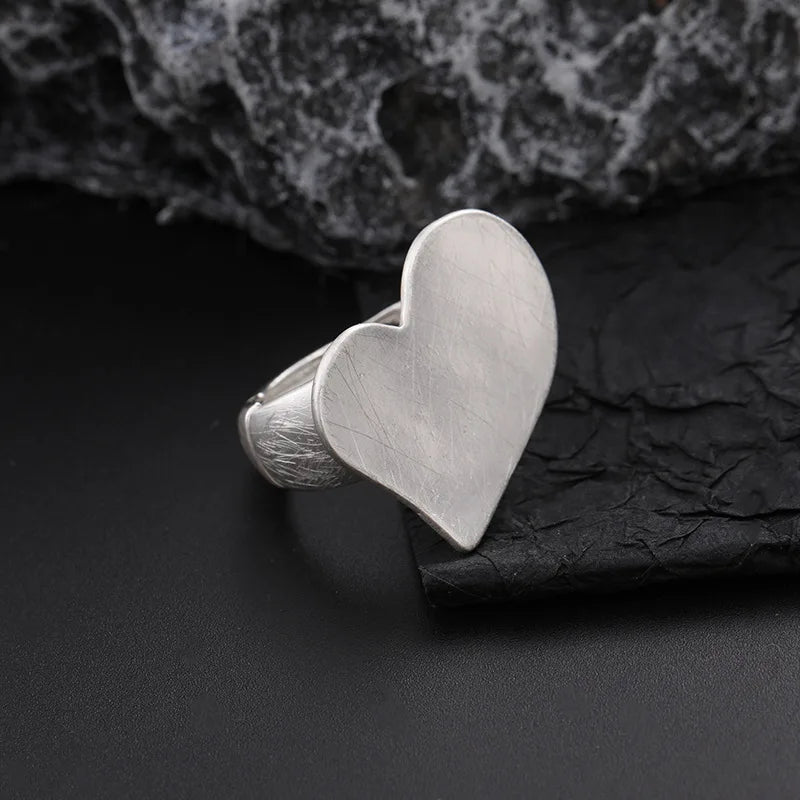 exclusive ring