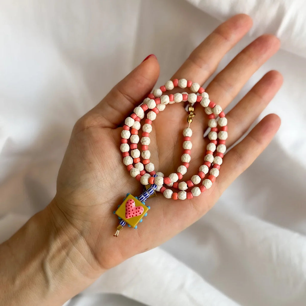 White turquoise bead necklace
